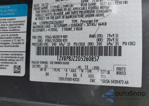 2013 Ford Shelby Gt500 z USA, uszkodzony, nr VIN 1ZVBP8JZ2D5260857